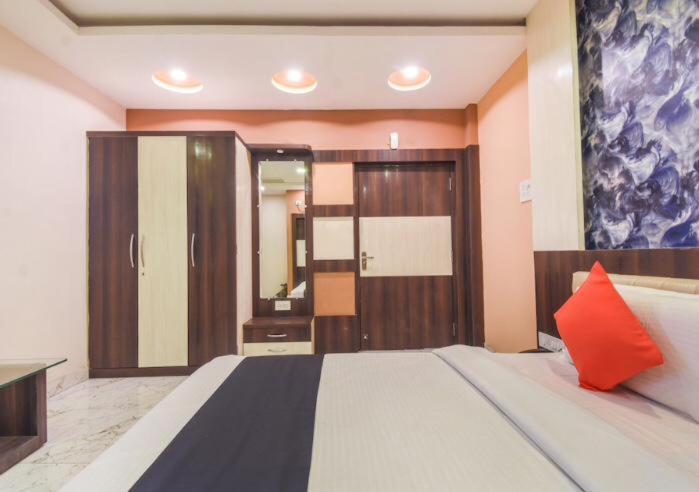 Calcutta Queen Калькутта Экстерьер фото